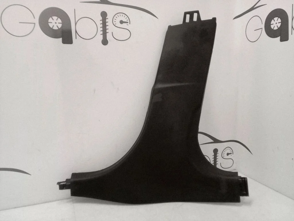(B) pillar trim (bottom) 7433244