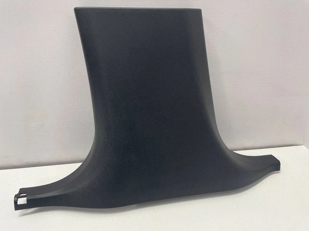 (B) pillar trim (bottom) – Mercedes-Benz CLS-Class C218 X218 (2011-2017)