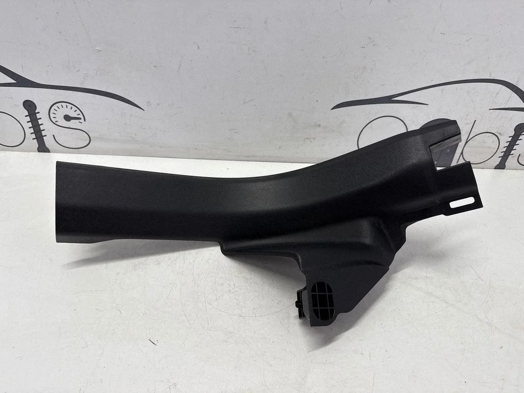 Rear sill trim cover 31448017