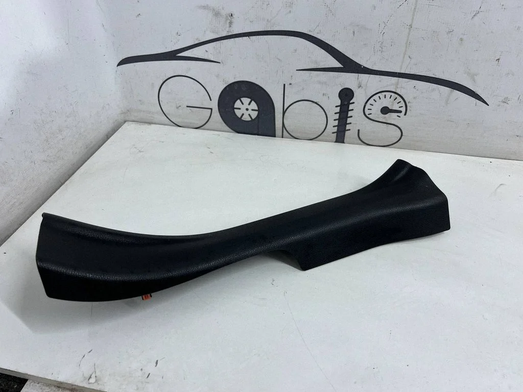 Rear sill trim cover 6791842110
