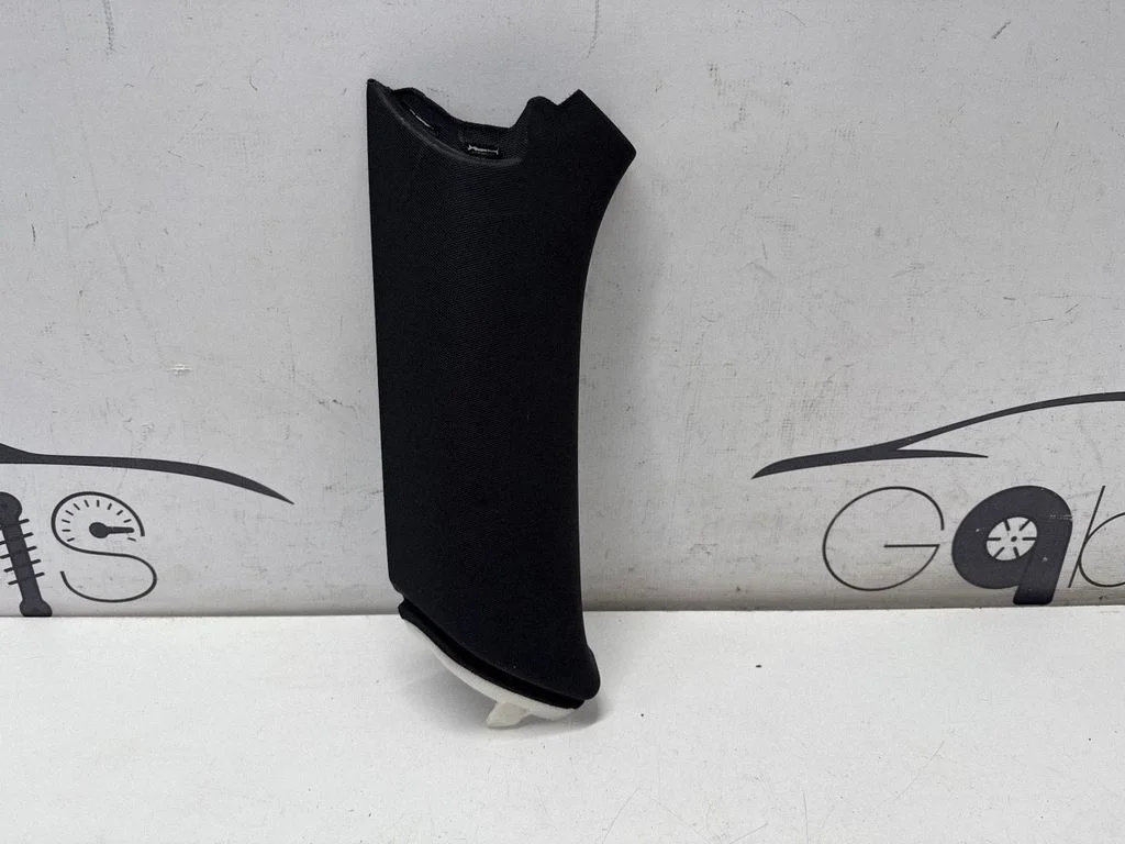 (C) pillar trim 8W9867288A