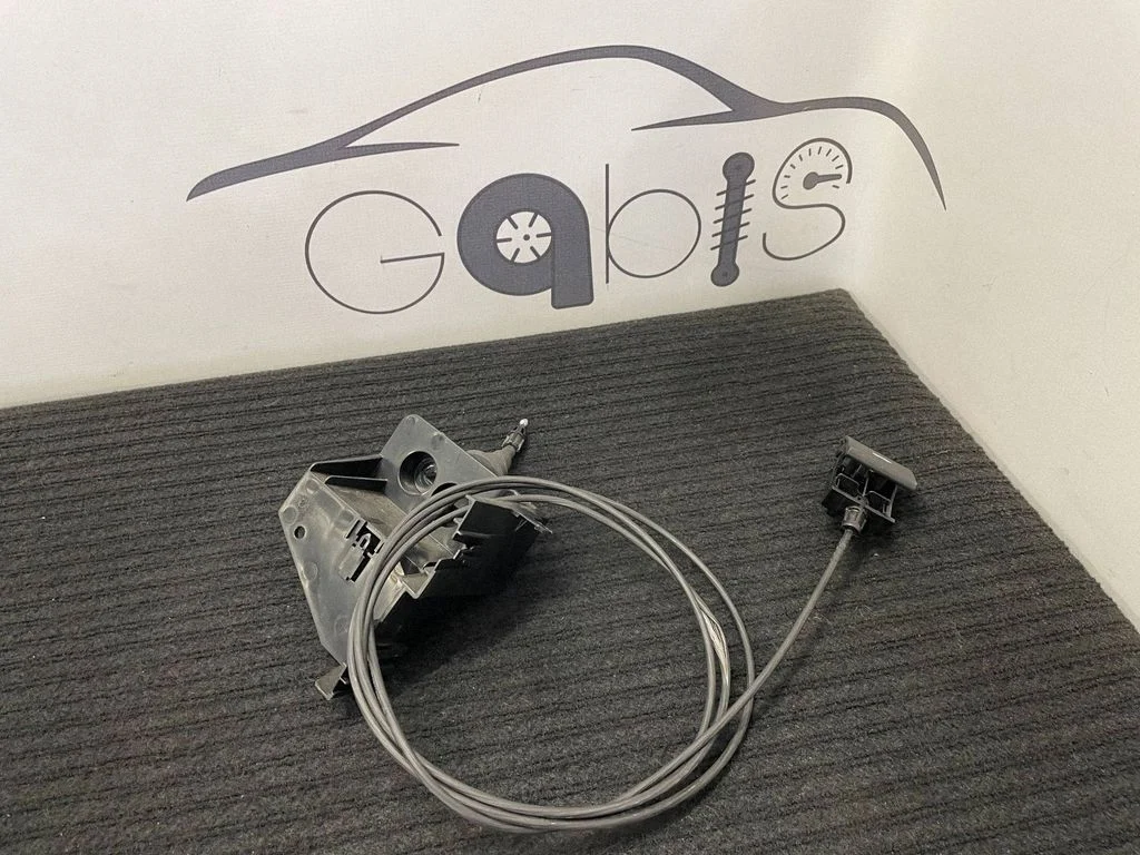 Motora pārsega atvēršanas rokturis 65311132AA