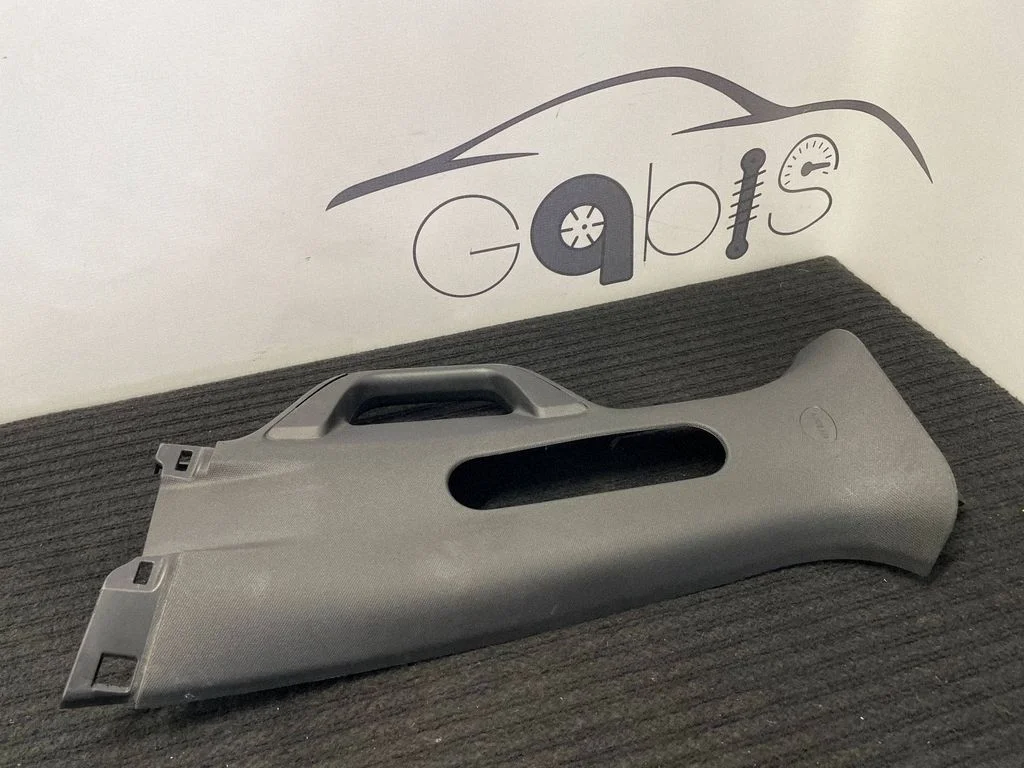(B) pillar trim (top) – Dodge RAM 1500 DS (2009-)