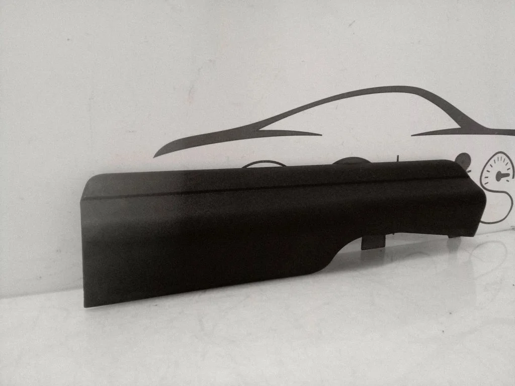 Front sill trim cover 7446422