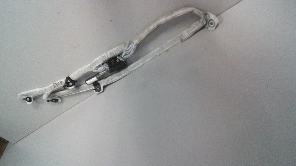 Roof airbag – BMW 1 Series E81 E87 (2004-2011)