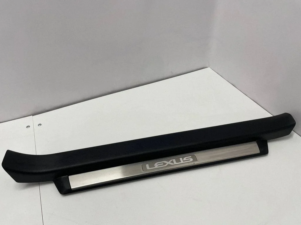 Priekšējā sliekšņa apdare (iekšējā) 6792030070