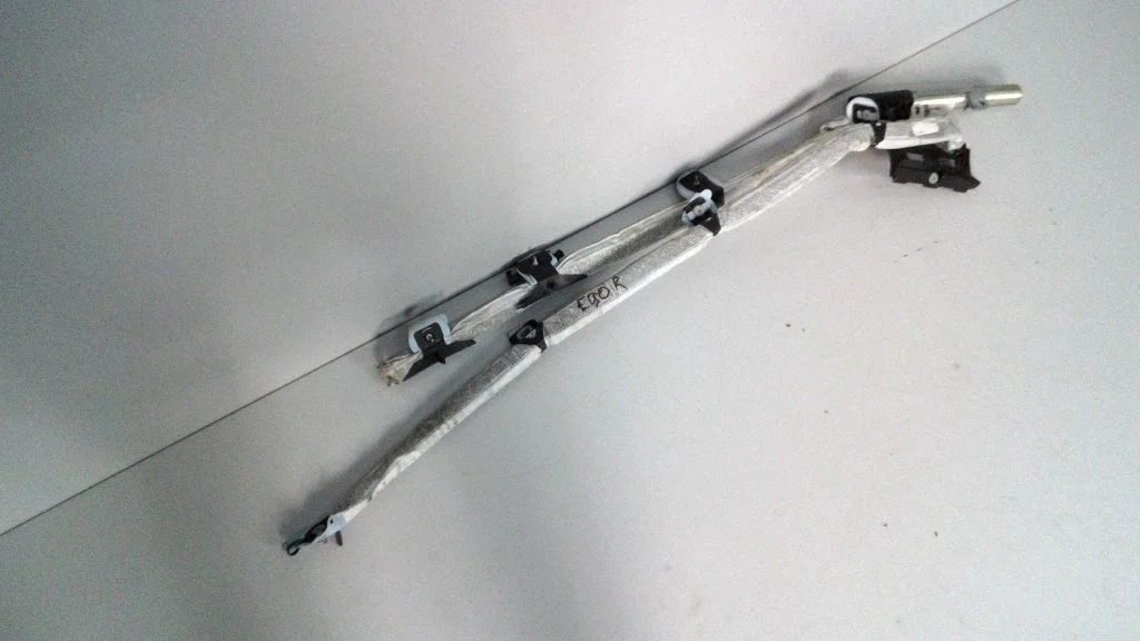Jumta drošības spilvens (aizkars) – BMW 3. sērija E90 E91 (2005-2012)