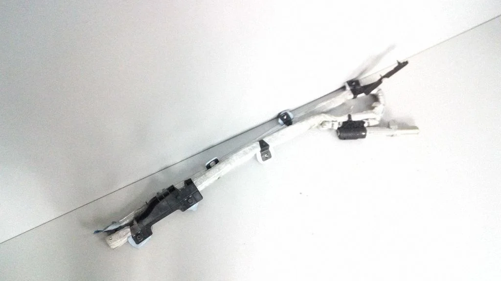 Kurtyna powietrzna – BMW Seria 3 E90 E91 (2005-2012)