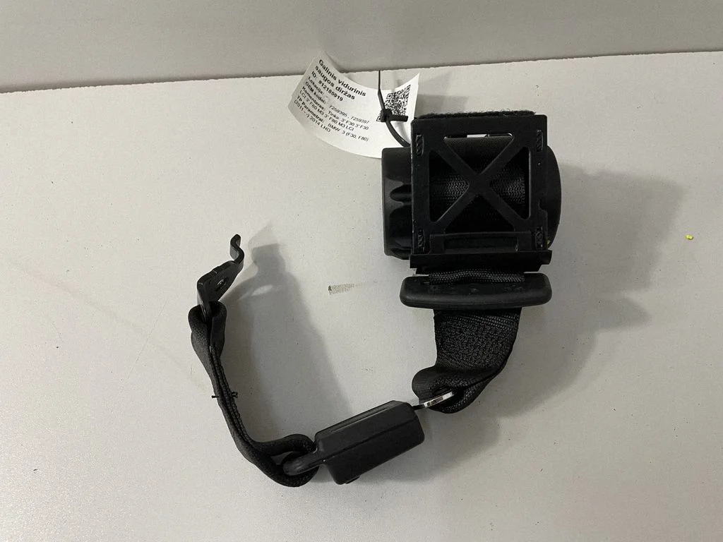 Middle seatbelt (rear) – BMW 3 Series F30 F35 F31 (2012-2018)