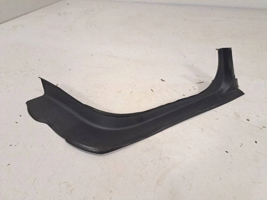 Muu pagasiruumi viimistluse osa – BMW 7-seeria G11 G12 (2015-2022)