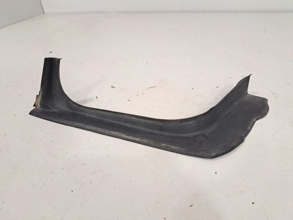 Muu pagasiruumi viimistluse osa – BMW 7-seeria G11 G12 (2015-2022)