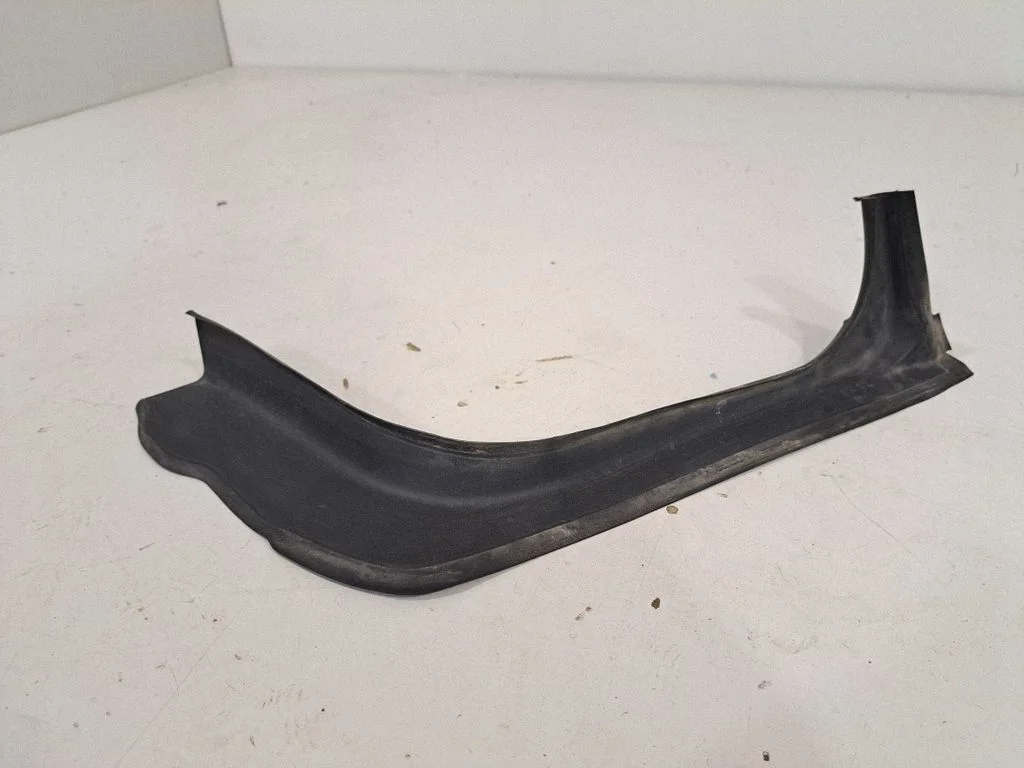 Muu pagasiruumi viimistluse osa – BMW 7-seeria G11 G12 (2015-2022)