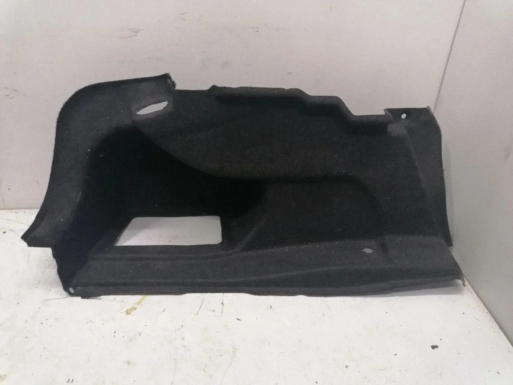 Pozostałe elementy tapicerki bagażnika – BMW Seria 4 F32 F33 (2013-2020)