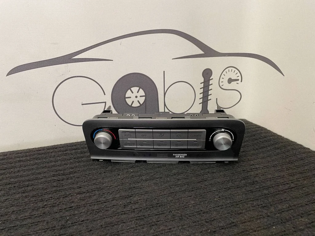 Climate control unit 97250-K4070