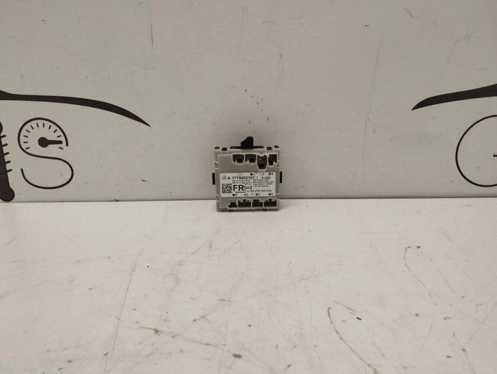Durų elektronikos valdymo blokas