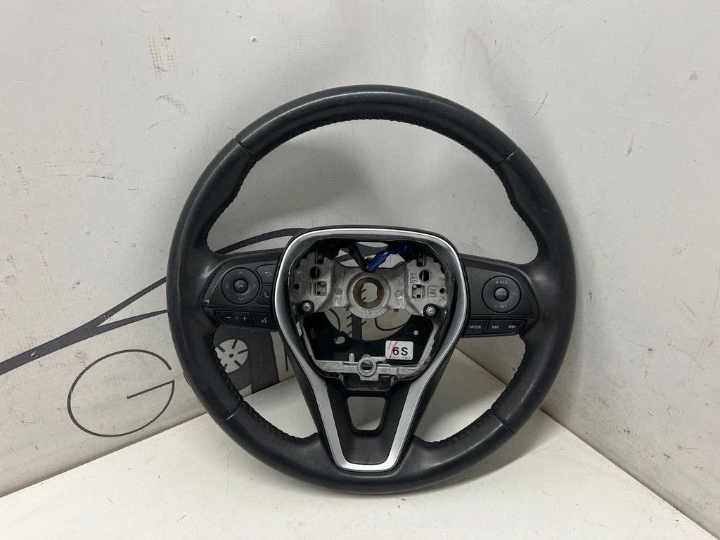 Steering wheel – Toyota RAV 4 (XA50) (2018-)