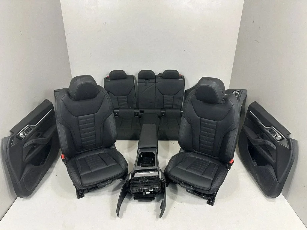 Interior set 5A78D85