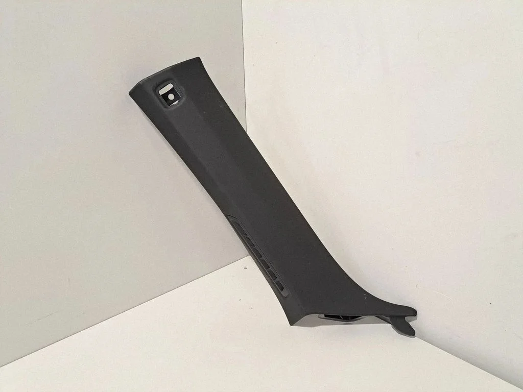 (A) piilari kate – BMW Series 8 M8 F91 F92 G14 G15 (2019-)