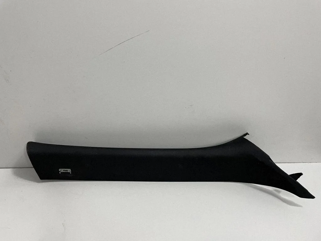 (A) pillar trim – BMW X5 E70 (2006-2013)