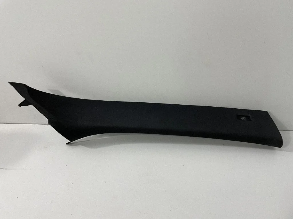 (A) pillar trim – BMW X5 E70 (2006-2013)