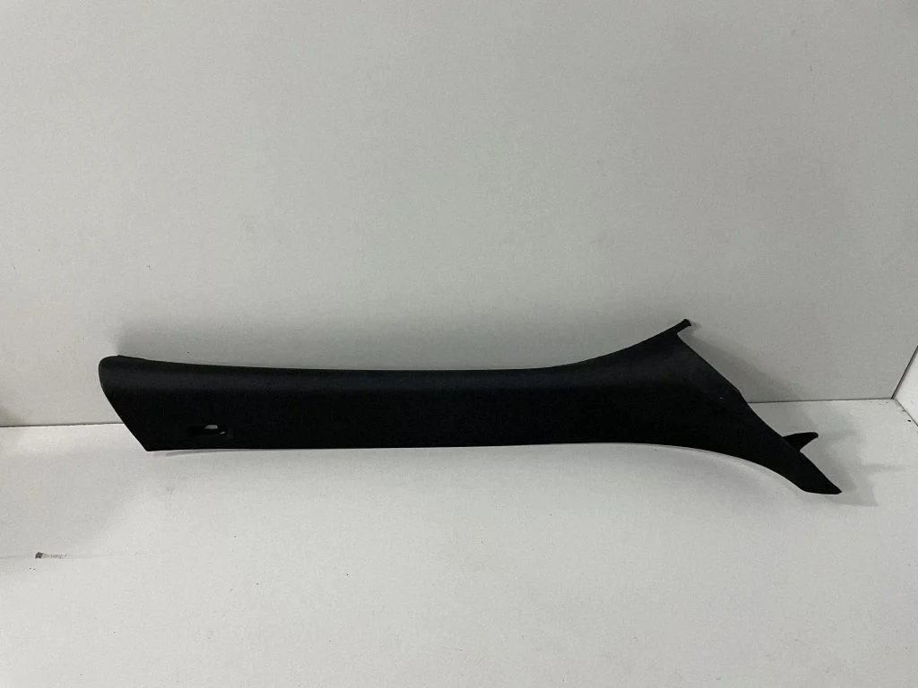 (A) pillar trim – BMW X5 E70 (2006-2013)