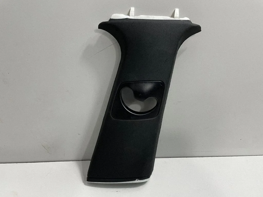 (B) pillar trim (top) – BMW X6 E71 (2008-2014)