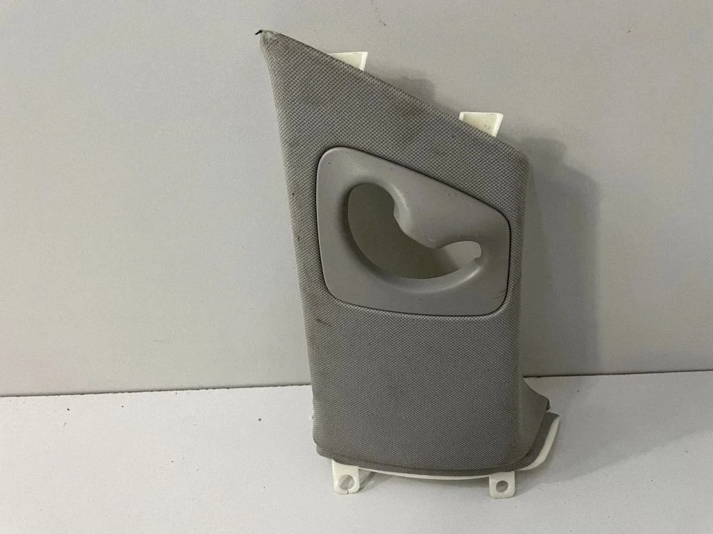 (B) pillar trim (top) – BMW 5 Series GT F07 (2010-2017)