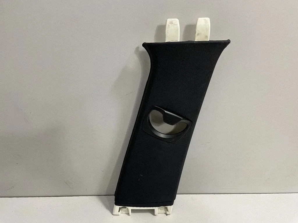 (B) statņa apdare (augšējā) – BMW 3. sērija E90 E91 (2005-2012)