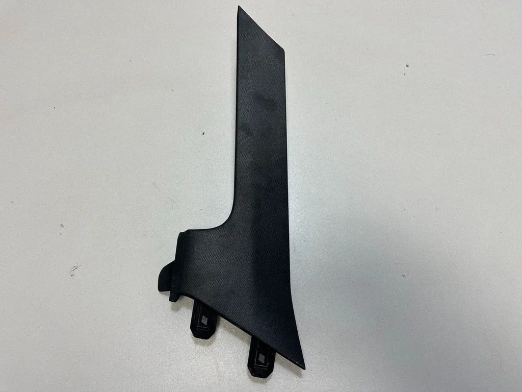 (C) pillar trim 8096439