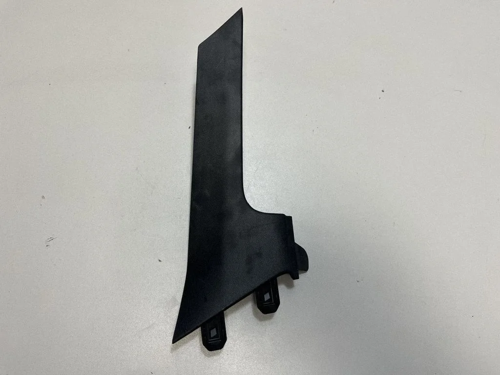 (C) pillar trim 8096440