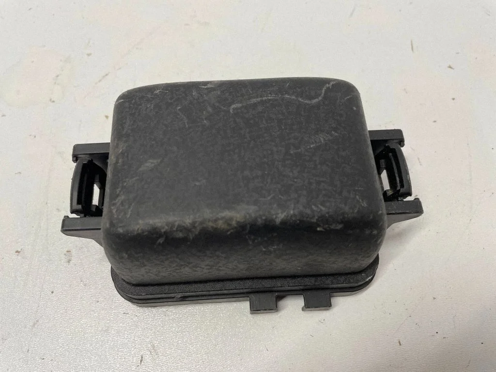Fuse box cover 91940-D4840