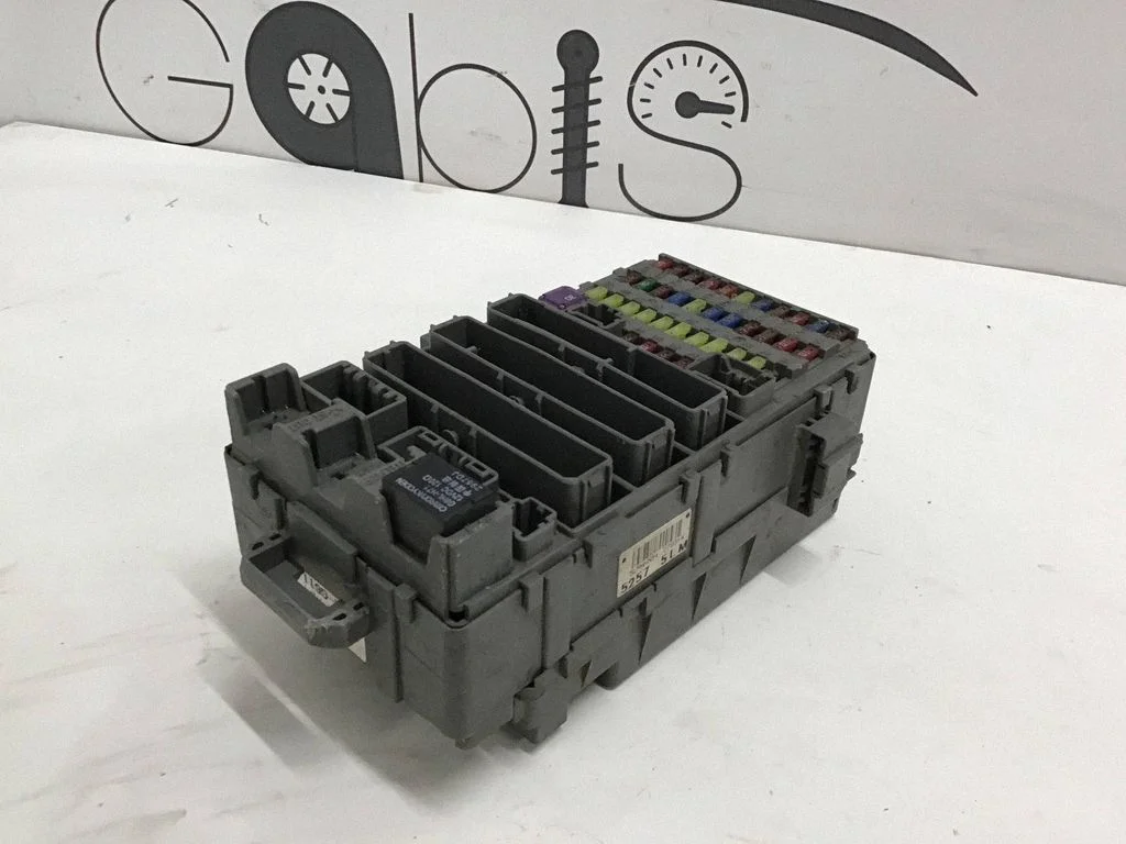 Kaitsmeplokk 52575LM – Honda CR-V (2007-2012)