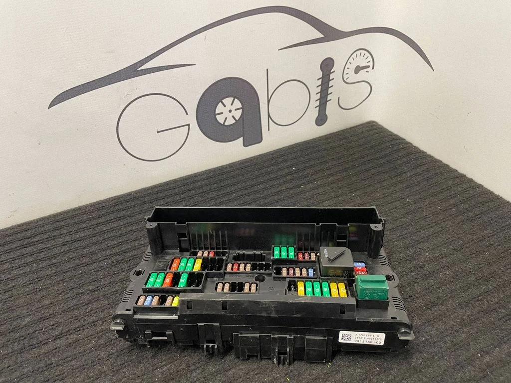 Drošinātāju bloks 9315150