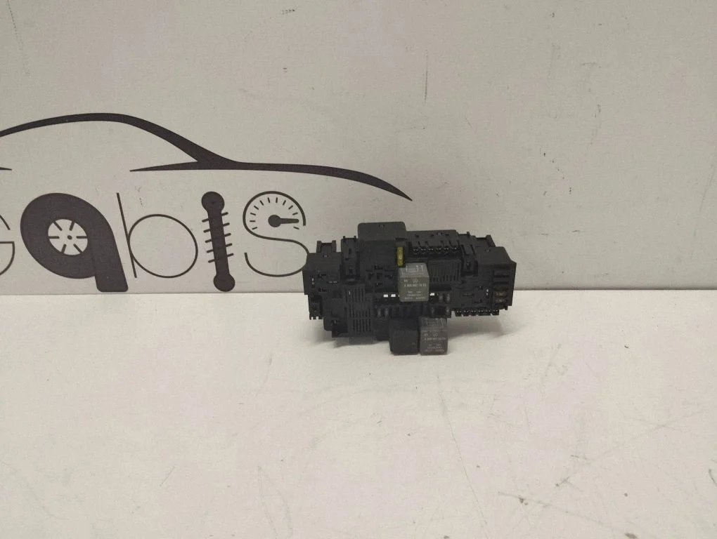Drošinātāju bloks A2139062202
