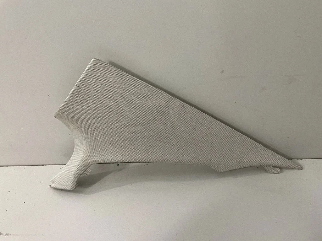 (C) pillar trim – BMW 5 Series G30 G31 G38 (2016-)
