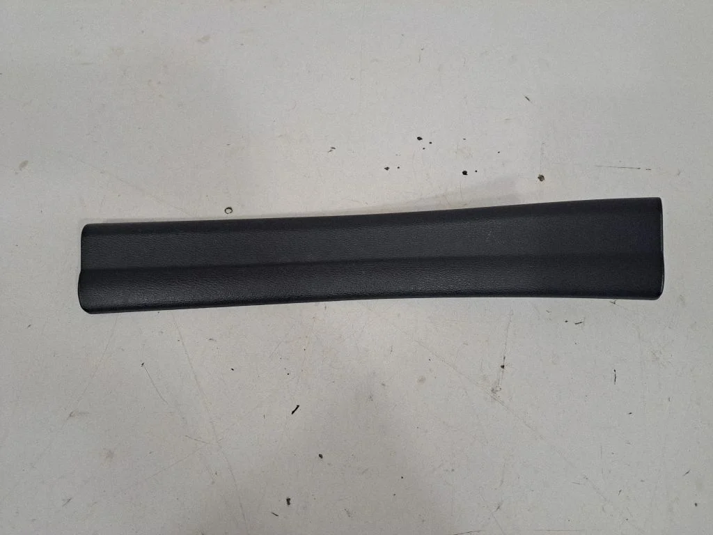 Rear sill trim cover 7326811 – BMW X1 F48 F49 (2015-2022)