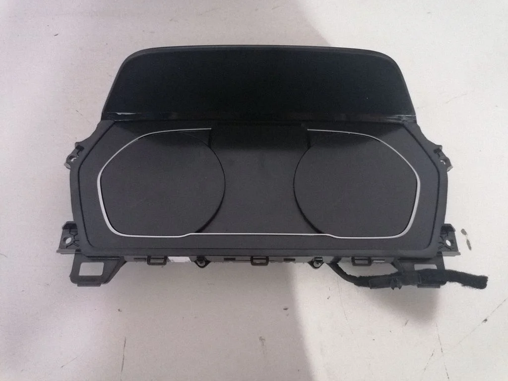 Spidometrs (instrumentu panelis) – BMW 1. sērija F40 (2019-2023)