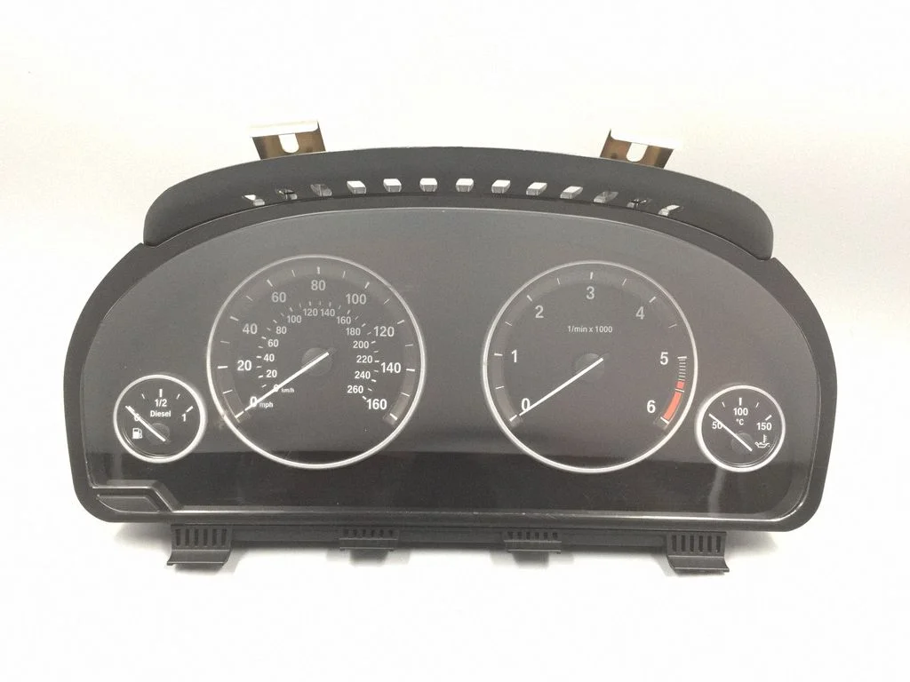 Spidomeeter (näidikuplokk) – BMW 5-seeria F10 F11 (2009-2016)