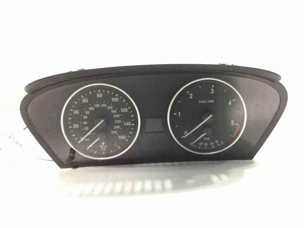 Spidometrs (instrumentu panelis) – BMW X5 E70 (2006-2013)