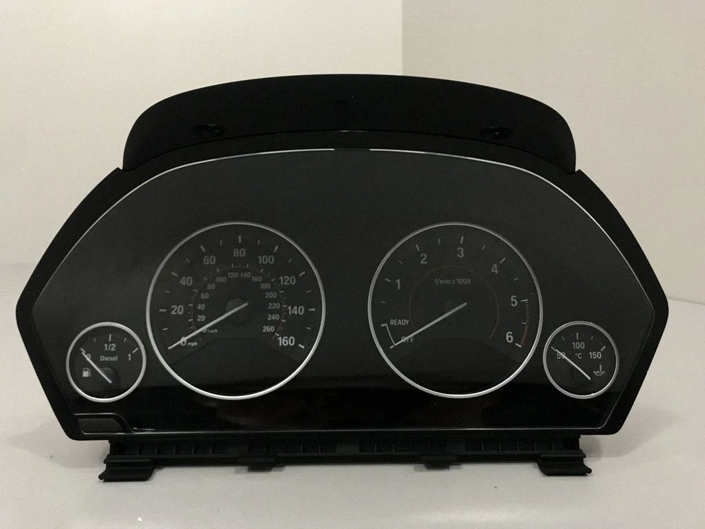 Spidometrs (instrumentu panelis) – BMW 4. sērija F32 F33 (2013-2020)