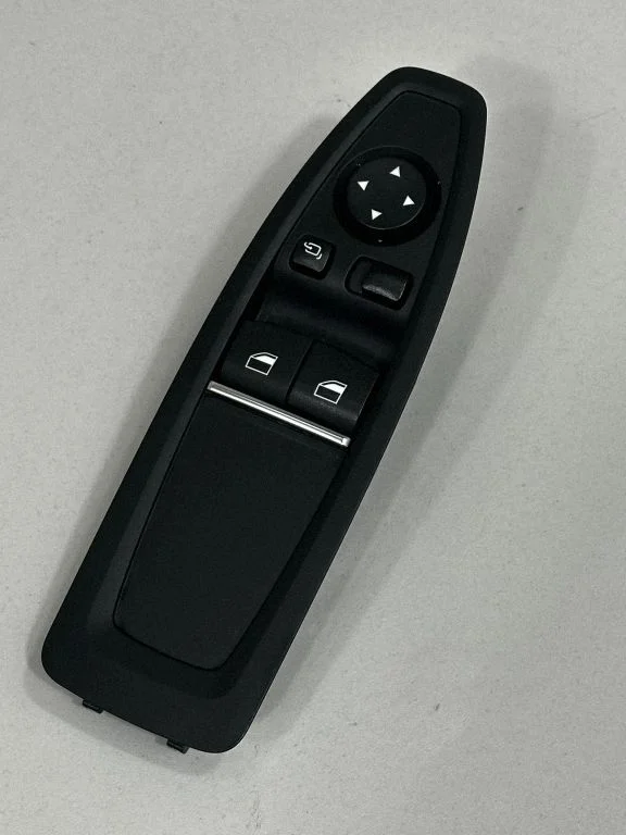 Electric window control switch – BMW 4 Series F32 F33 (2013-2020)