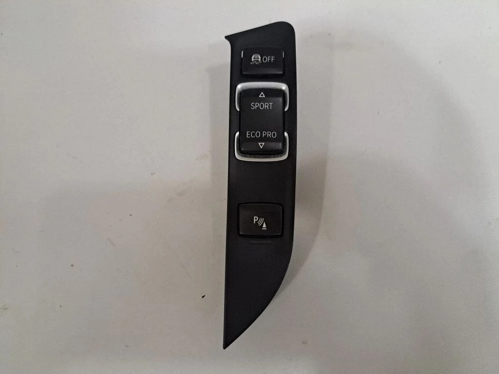 Citi slēdži/rokturi/pārslēdži 9252921