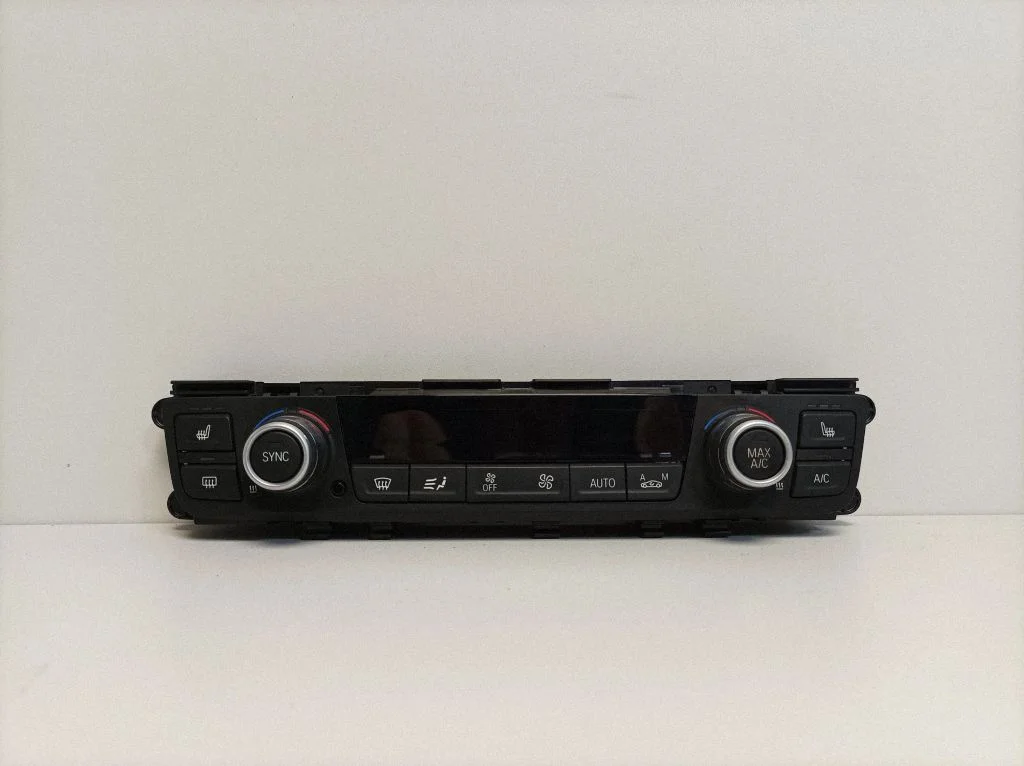 Salona ventilatora regulēšanas slēdzis 9361799