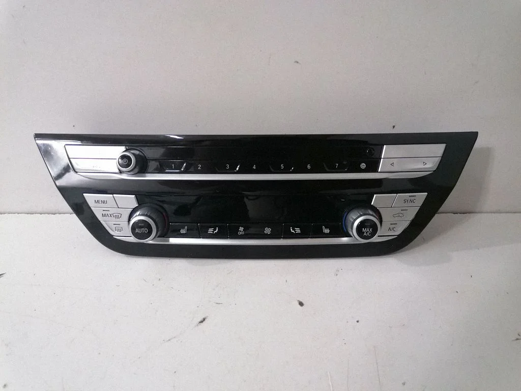 Interior fan control switch – BMW iX3 G08 (2020-)