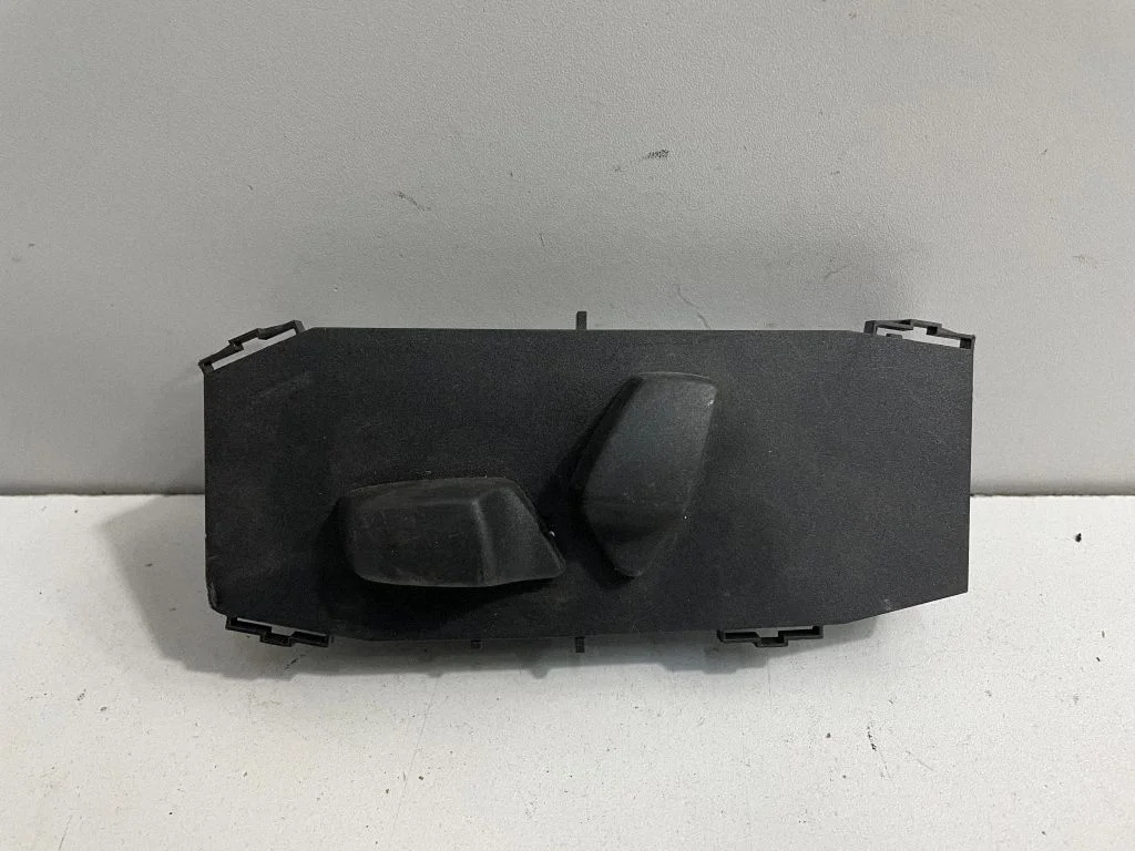 Seat control switch – BMW 3 Series E92 E93 (2005-2014)