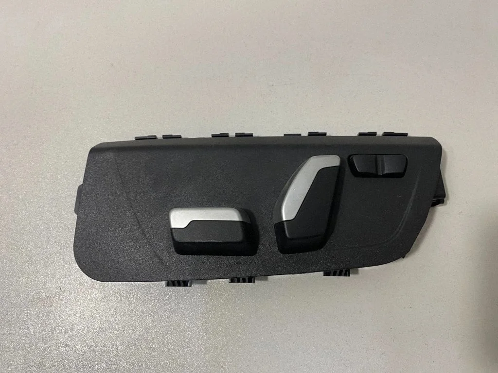 Sēdekļu regulēšanas slēdzis (-ži) – BMW 4. sērija F32 F33 (2013-2020)