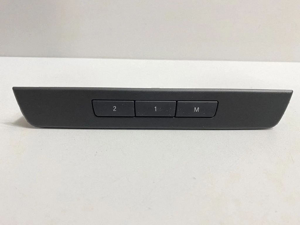 Seat control switch – BMW 7 Series F01 F02 F03 F04 (2008-2016)