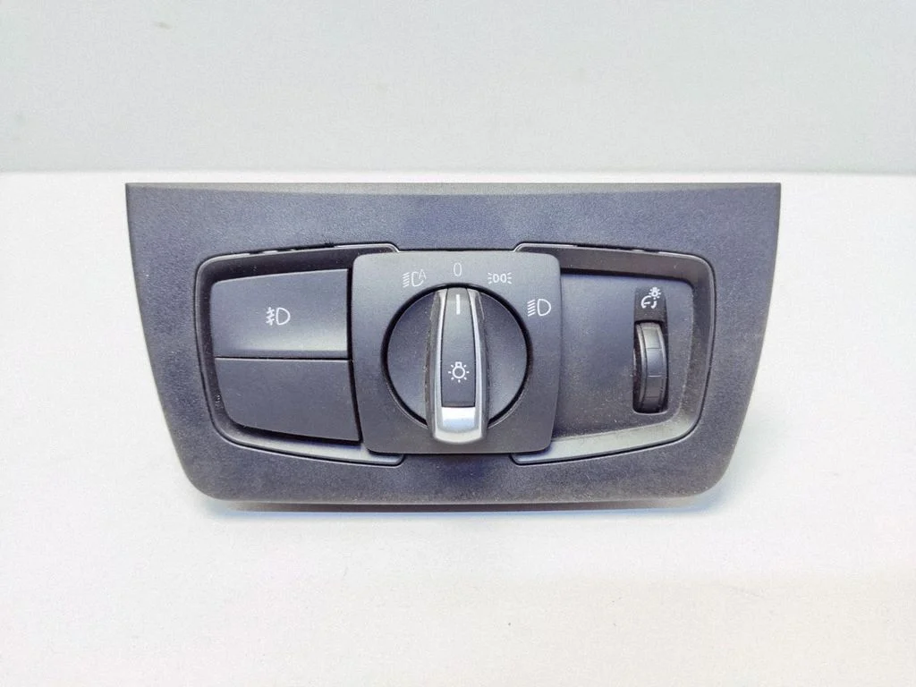 Gaismu slēdzis – BMW 3. sērija F30 F35 F31 (2012-2018)