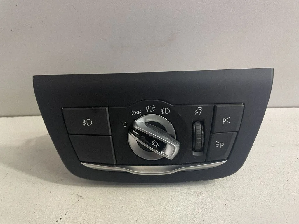 Gaismu slēdzis – BMW X3 G01 (2018-2024)