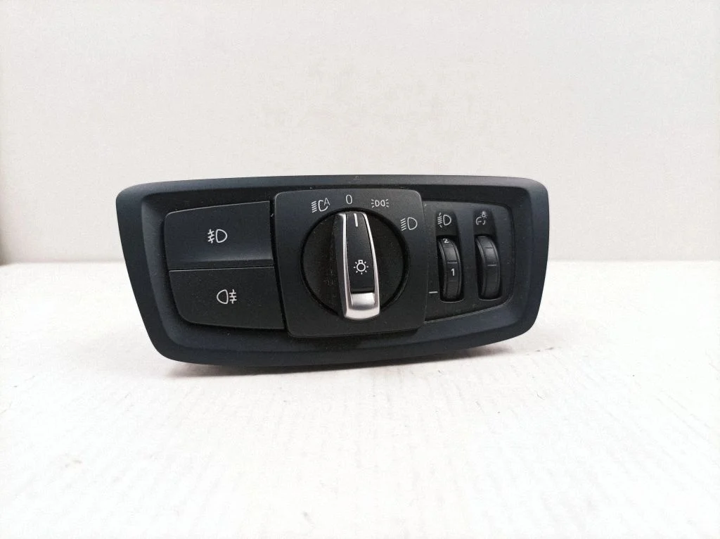 Light switch 6847526 – BMW X1 F48 F49 (2015-2022)